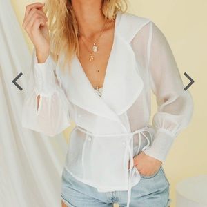 VG Coast Road Sheer Shirt (Women’s AU 8)